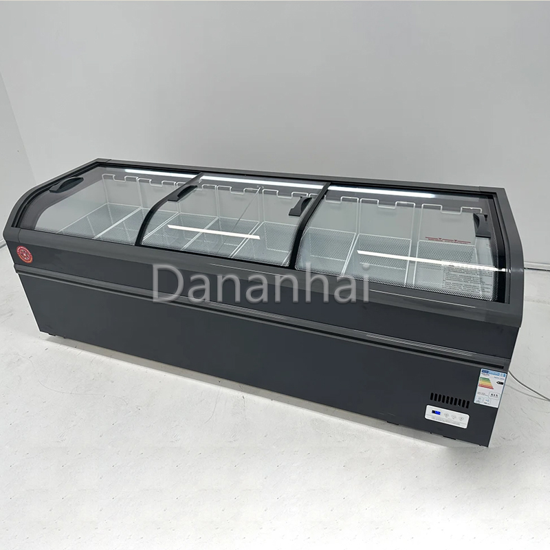 Commercial Chest Freezer - فريزر عرض تجاري بقاعدة متحركة للسوبرماركت،