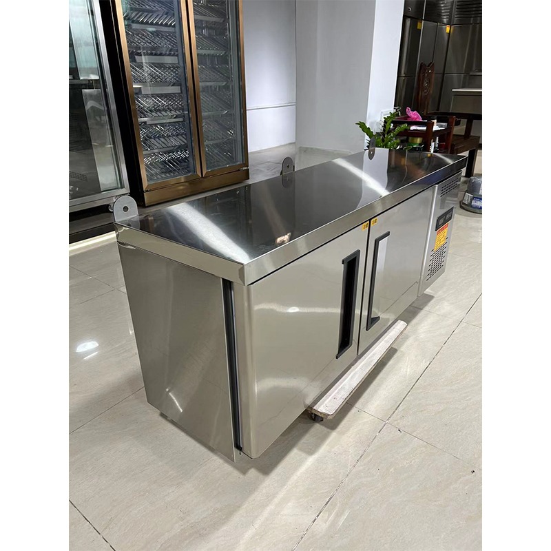 ثلاجات تجارية للفنادق والمطاعم - مراجعة Commercial Chest Freezer وسعره