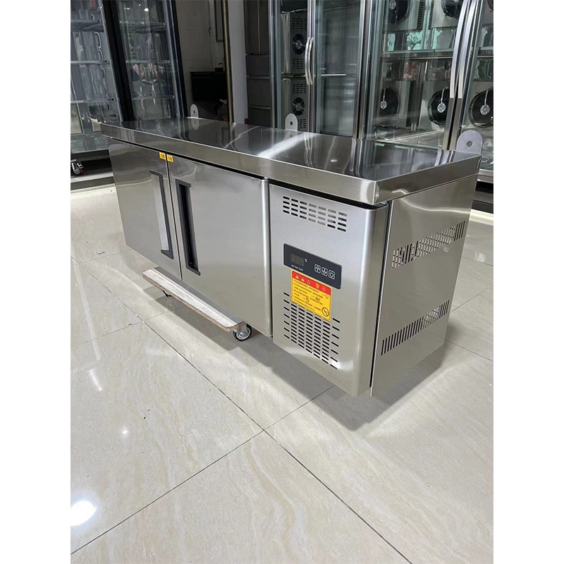 ثلاجات تجارية للفنادق والمطاعم - مراجعة Commercial Chest Freezer وسعره